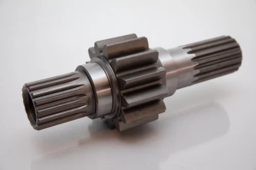 Шестерня МТЗ ведуча(права коротка) 70-2407053-01