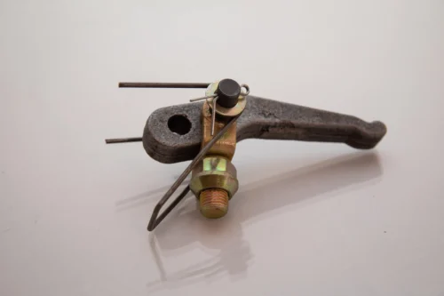 Лапка корзини зчеплення-80 МТЗ в зборі 85-1601094сб