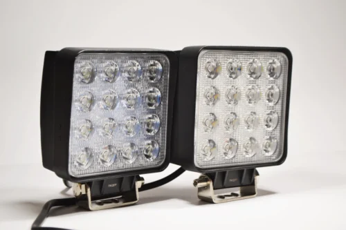 Світлодіодна LED-фара робоча 48 Вт, (3 Вт*16ламп) Широкий промінь (Комплект 2 шт.) (Повщина корпусу 6 см)