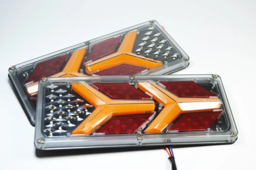 Ліхтар LED задній до Автомобільної техніки, вантажівок 33х13см (Біжить поворотник) Lamborghini 24V