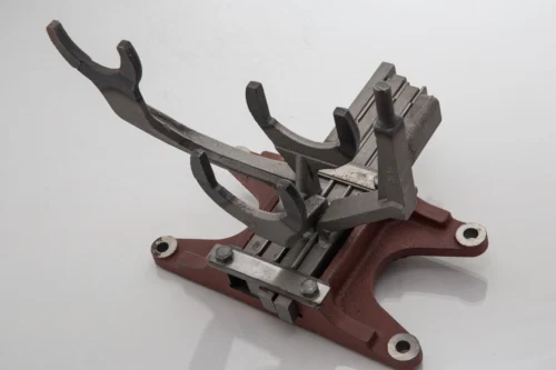 Корпус вилок КПП (павук) МТЗ-80, МТЗ-82, Д-240 (50-1702080)