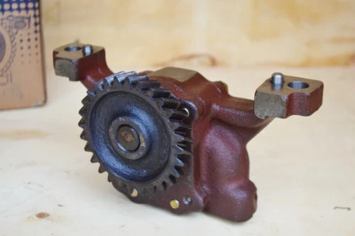 Насос масляний Д-50МТЗ 28 зуб. 50-1403010-Б1 (пр-во Юбана)