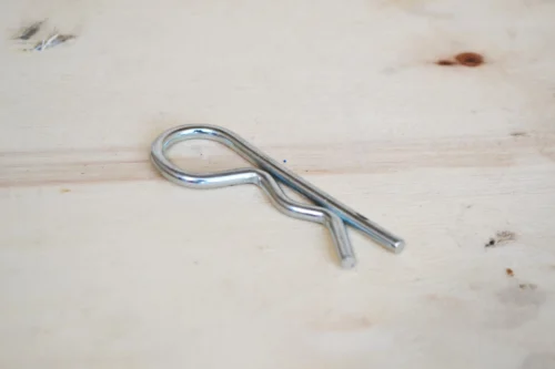 Шплінт Сільгосптехніки 4.5 см довжина товщина шплінта 2.5 мм