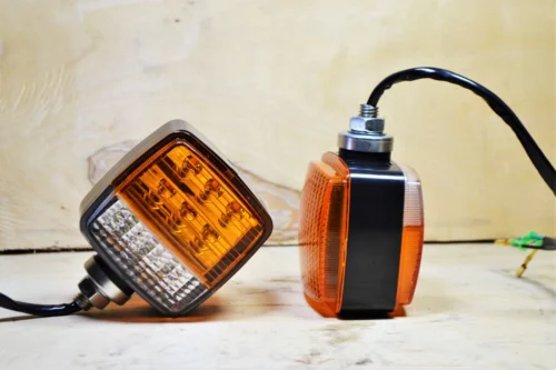 Габарит передній LED 12-24v (82*108*63.5мм) (049) (комплект 2шт)