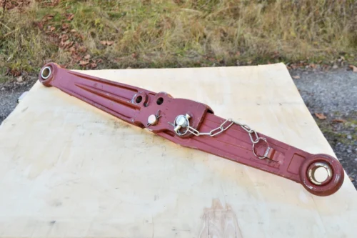 Тяга поздовжня права в зборі навішування МТЗ 50-4605030-А3 (Кована)