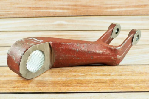 Важіль зовнішній правий механізм задньої навіски МТЗ 80-4605022-А Оригинал Р.Б