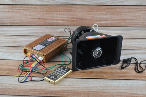 Спецсигнал СГУ 12v 200w "FEDERAL POLICE SIREN 8200BT" (Рупор, мікрофон, блок BT 8 мелодій, пульт дистанційного керування)