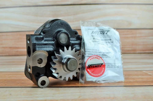 Насос масляний Д-21 на Т-25 Т-40 (Hylmet, Польща) (Д21-1403010-В)