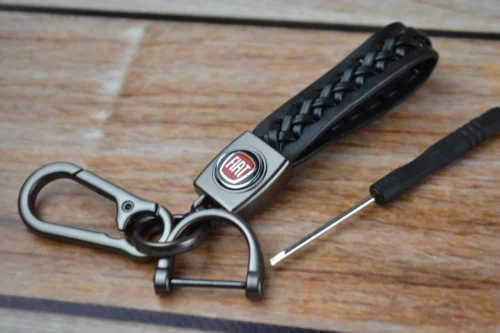 Стильный Кожаный брелок с карабином и логотипом FIAT цвет Черный