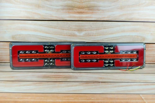 Ліхтар LED задній 12-24 V до Автомобільної техніки, вантажівок, 33х13 см (Бігувальний поворотник)