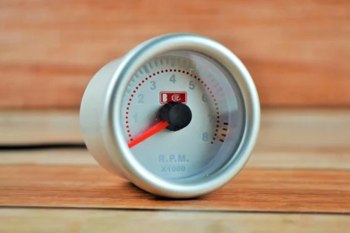 Автомобільний стрілочний тахометр з LED підсвіткою  7705-3 Ø52мм автомобільний датчик