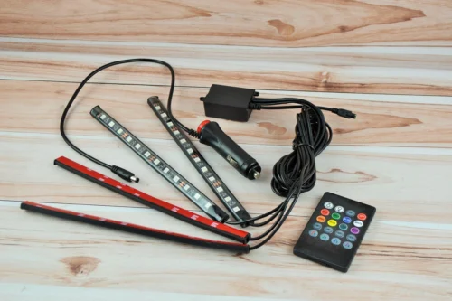 Підсвічування салону на пульті (підключення від прикурювача)