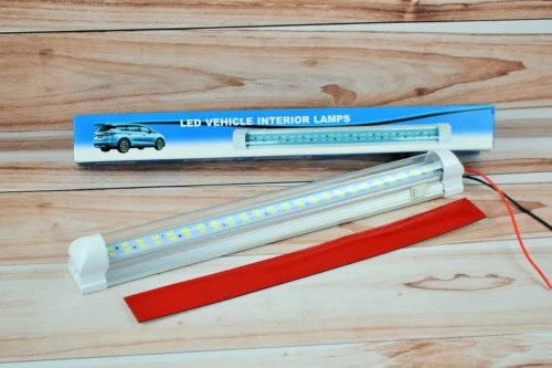 "Підсвітка салону 12-85V з кнопка увімкнення на корпусі.