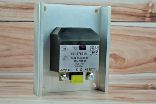 Перетворювач напруги МТЗ 14/28В ПН14/28В 8А 1913759-01