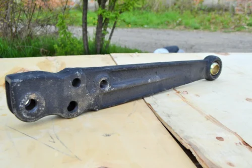 Тяга ліва навішування довга (подовжувач) (МТЗ-80-82. 70-4605050)