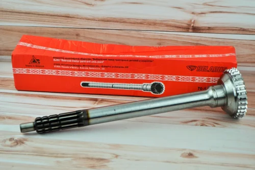 Вал приводу ВОМ коронної шестерні (МТЗ, Д-240) (Оригінал ) 70-4202044-А