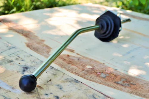 Важіль перемикання передач МТЗ (З ГОФРОЮ) 70-1702020 А