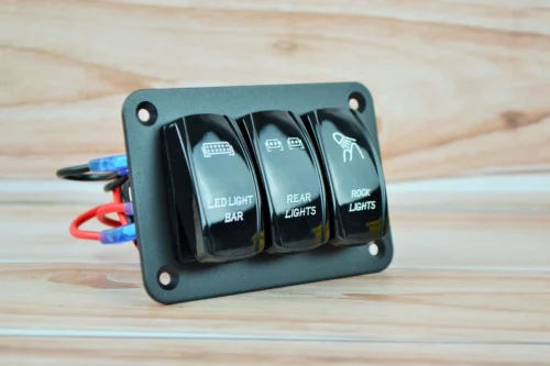 Блок перемикачів 3 клавіші, з підсвічуванням клавіш 10см на 6.5см