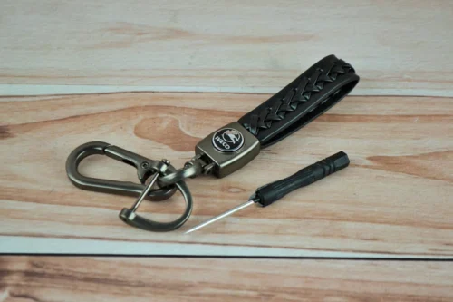 Стильный Кожаный брелок с карабином и логотипом Iveco цвет Черный