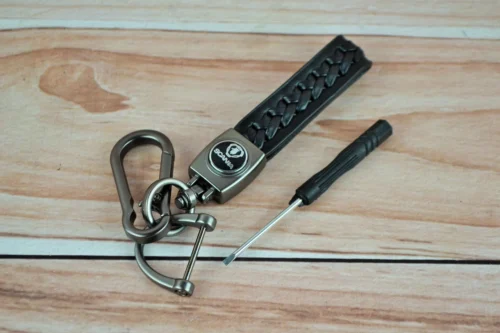 Стильный Кожаный брелок с карабином и логотипом SCANIA цвет Черный