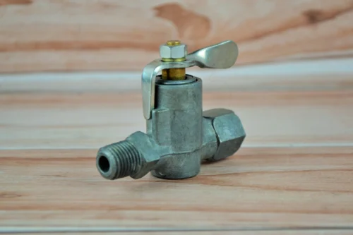 Кран паливний МТЗ. КР 25 (Оригинал Р.Б)