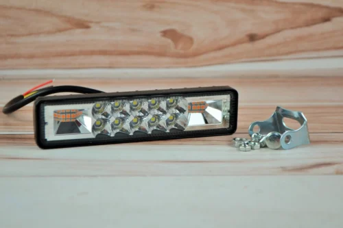 Світлодіодна LED фара 20Вт (світлодіоди 2w х10шт +Стробоскопи (Жовтий) ) Широкий промінь