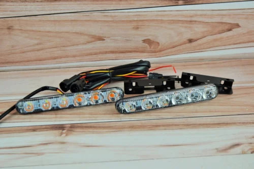 Фара LED прямокутна 20вт (плоска) (6диода) (лінза і фокус) + біжучим поворотником (Комплект)
