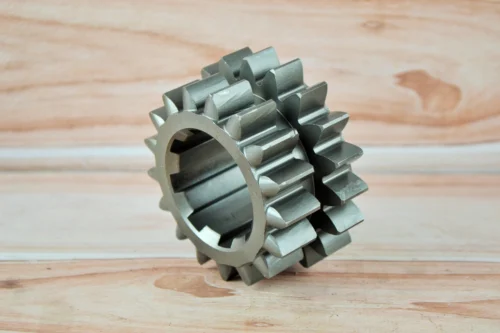 Шестерня Т-40 КПП 2 - 3 передачі Z=17/19 Т25-1701045