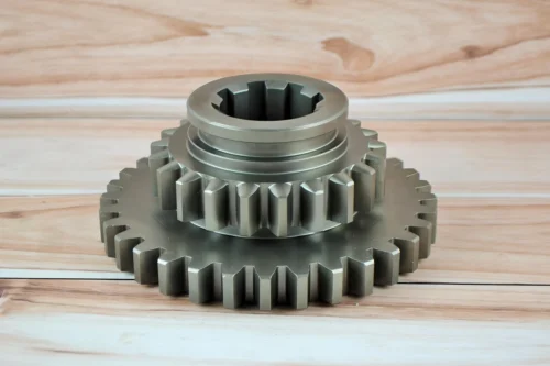 Шестірня 2 і 4 передачі КПП ЮМЗ 40-1701117 Z = 32/21