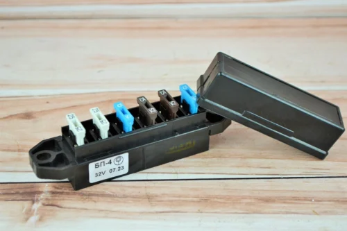 Блок запобіжників БП-4 (Оригинал Р.Б)