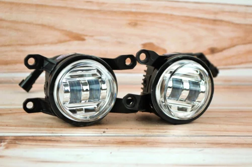 Світлодіодна протитуманна фара Toyota corolla W/W лінзована (30вт Ø7см)