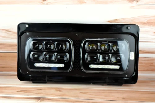 Рестайлінгові передні квадратні фари та решітка в ЗБОРІ на МТЗ-82 (Ближній і Дальній+ДХО)