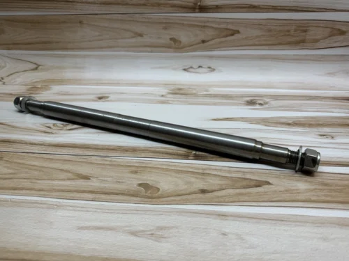 Вісь задньої навіски в зборі МТЗ-1025 (кат. 80-4605026)