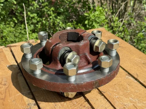 Ступиця в зборі заднього колеса МТЗ Оригінал Р.Б (кат. 70-3104010-BY)