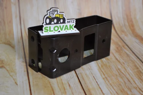 Кронштейн МТЗ заднього ліхтаря (вир-во МТЗ) кат. 85-3716012