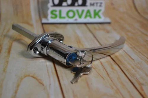 Ручка двері ліва МТЗ. МК із ключами (кат. 80Р-6708510-01) Оригінал Р.Б