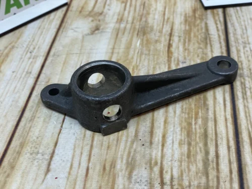 Важіль управління роздавальної коробки ПВМ Оригінал Р.Б (кат.52-1802082)