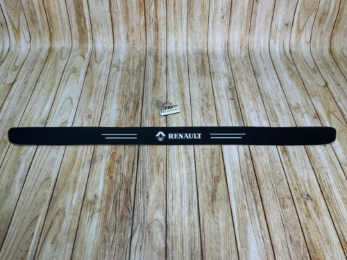 Наклейка на задній бампер карбонова Renault на всі моделі, також інші марки автомобілів
