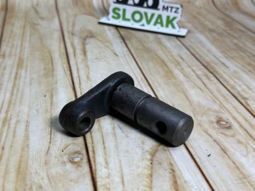 Валик з важелем роздавальної коробки МТЗ-82 (пр-во ) – 52-1802080-Б1