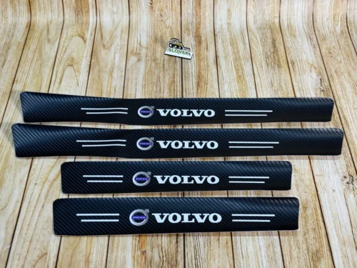 Захисна плівка "VOLVO" карбонова без логотипу 5D із вуглецевого волокна самоклеюча 4шт, 2х(60х7см)  2х(40х7см)