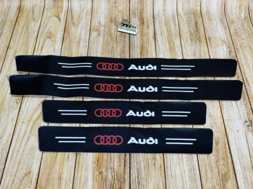 Захисна плівка AUDI 5D із вуглецевого волокна самоклеюча 4шт, 2х(60х7см)  2х(40х7см)