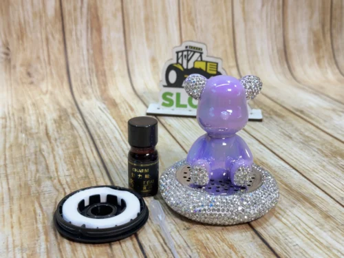 Автомобільний ароматизатор фіолетовий глянсовий Ведмідь з Діамантами