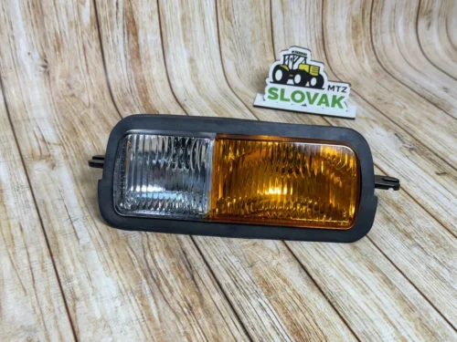 Штатні підфарники на ВАЗ 2121 Нива (Габарит і Поворот на лампочках)