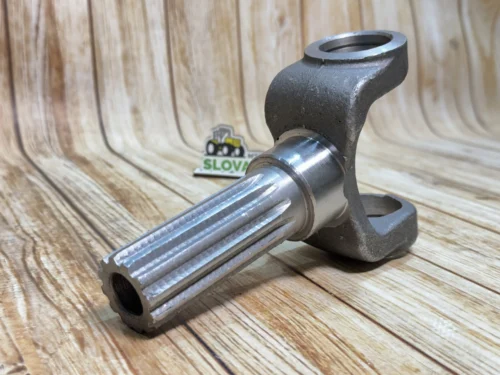 Вилка кардана Т-40 коротка (кат.Т40А-2306112-А)