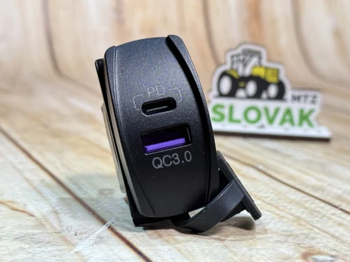Розетка на USB/PD-роз'єм QC3.0 на 12-24в.  5В 3,1А, 2 порти