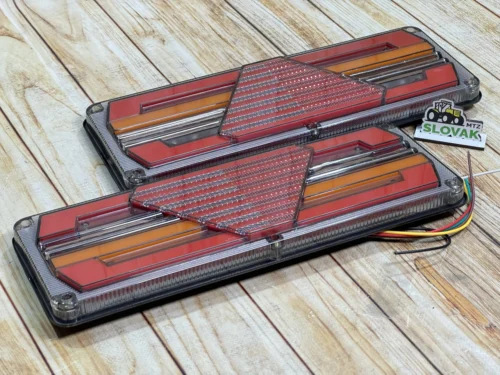 Ліхтар LED задній 12-24v до Автомобільної техніки, вантажівок, 33х13 см (Біжний поворотник)