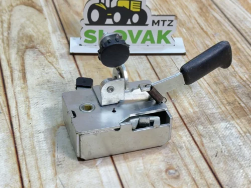 Замок дверей кабіни МТЗ-80/82 Правий (Сам замок) (Оригинал Р.Б)