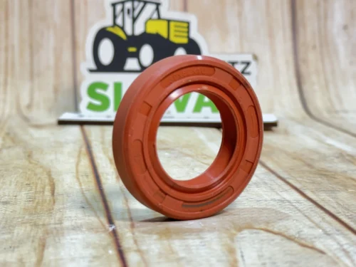 Сальник МТЗ-80/82. Д-240/243 (30*52) Посилений