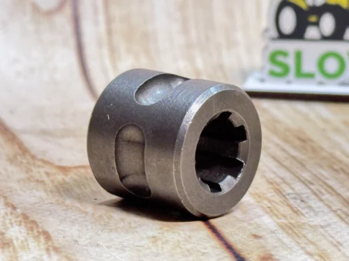 Втулка Т-25 валика привода НШ-10 (4 шл.) 25.22.106