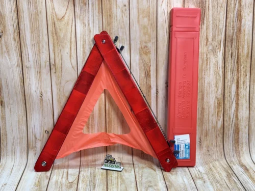 Знак аварійної зупинки в упаковці (Червоний Трикутник) (Balansa) (BN-702)